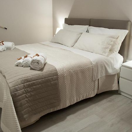 Bed and Breakfast L' Albero Di Giada Caserta Exterior foto
