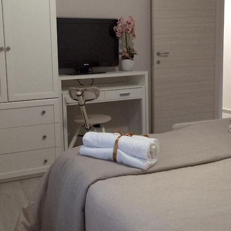 Bed and Breakfast L' Albero Di Giada Caserta Exterior foto