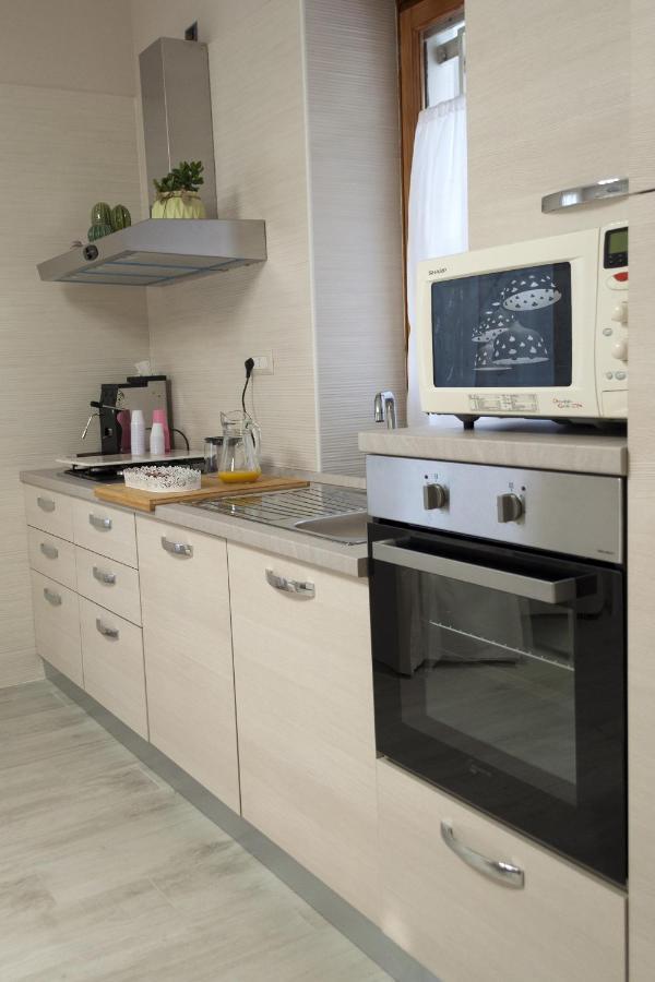 Bed and Breakfast L' Albero Di Giada Caserta Exterior foto