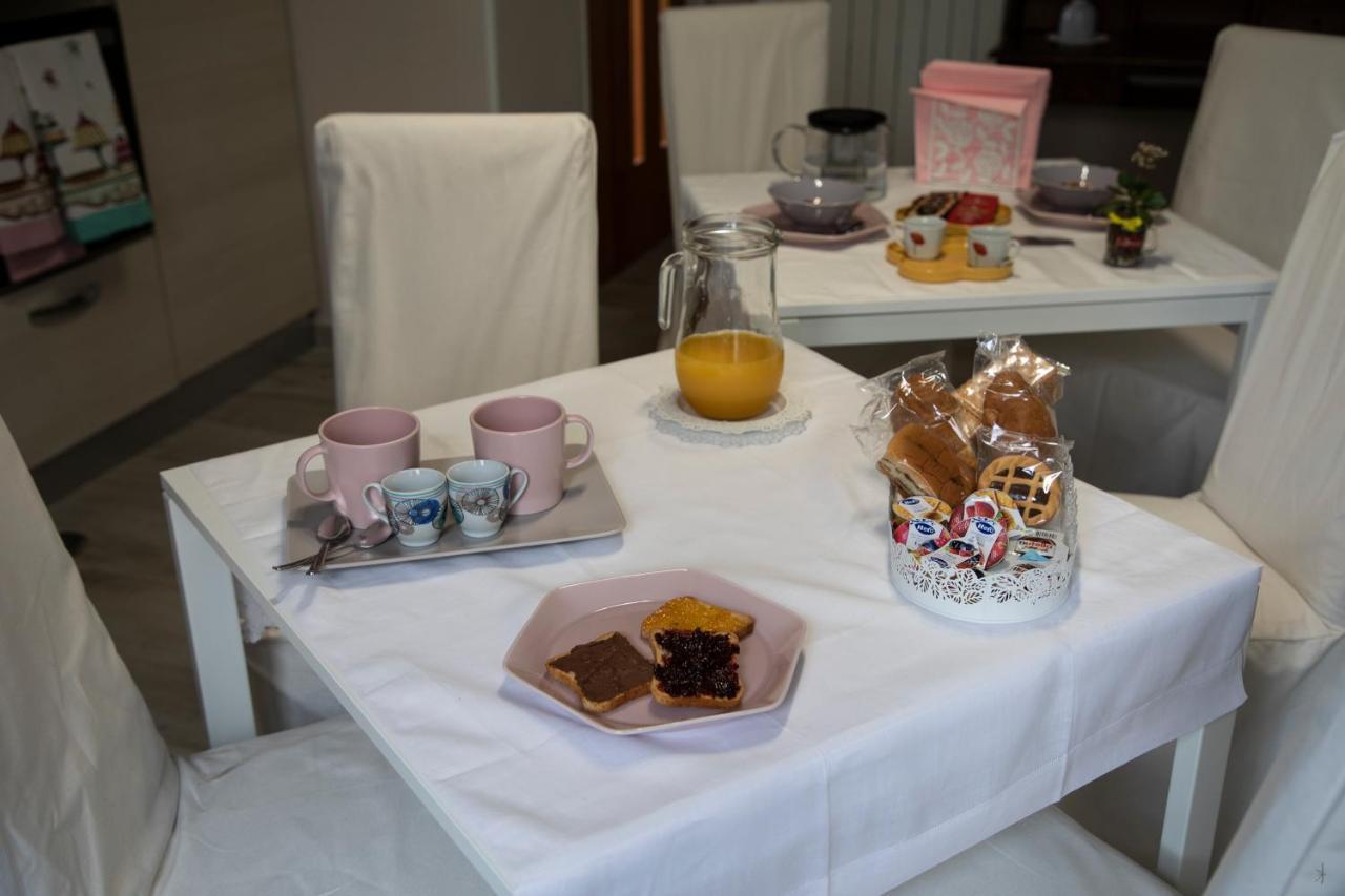 Bed and Breakfast L' Albero Di Giada Caserta Exterior foto